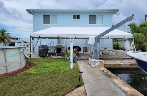 Doctor's Arm House | Waterfront, Bayview home with dockage sleeps 4