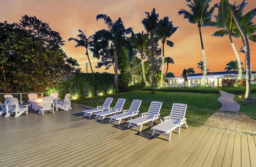 Florida North Atlantic Coast House | Waterfront! Boat Dock and Guesthouse