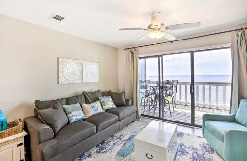 Crawfordville House | Waterfront Escape w/Balcony on Shell Point Beach!