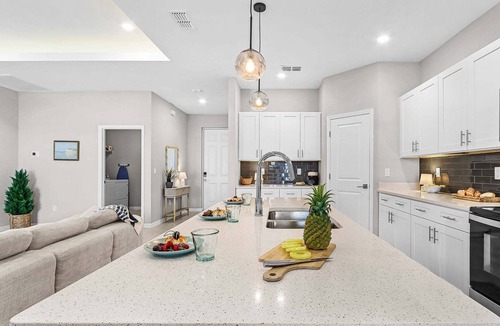 Diplomat House | Waterfront Fun, Fishing & Hot Tub Retreat for Families and Friends - Blue Heron Cottage - Roelens