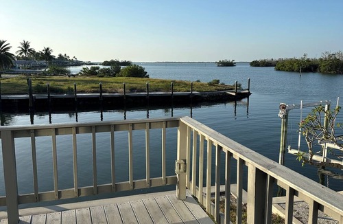 Saint James City House | Waterfront House, 2 Bdr, 2 Bath, Boat Lift, Trailer Parking, and 2 Kayaks