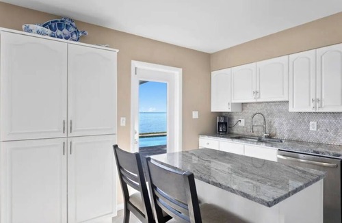 Coquina Key House | Waterfront Home perfect for a family vacation!