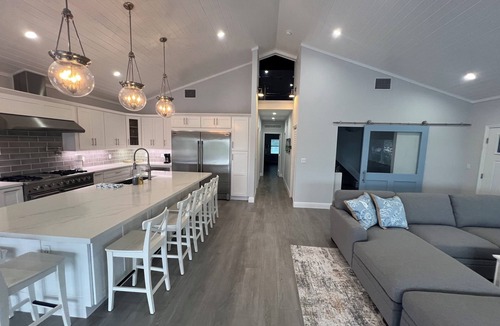Plantation Tropical Park House | Waterfront, Movie Room, HotTub. 1 house, 2 Options