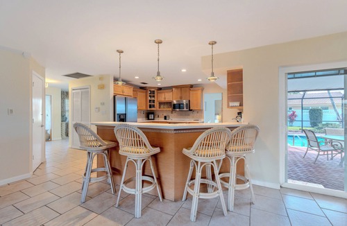 Town and River House | Waterfront, near to SWFL International Airport, beaches and Caloosahatchee River
