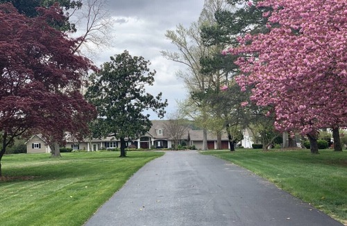 Elkton House | Waterfront: Panoramic Water Views/Pickleball/Hot Tub/Pool/Sleeps 16