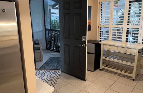 Isles of Capri Condo | WATERFRONT PARADISE-1ST FLOOR LUXURY 2/2 CONDO ON TROPICAL ISLAND-ISLES OF CAPRI