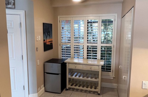 Isles of Capri Condo | WATERFRONT PARADISE-1ST FLOOR LUXURY 2/2 CONDO ON TROPICAL ISLAND-ISLES OF CAPRI