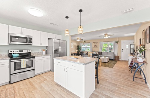 Caribbean Isles House | Waterfront Ranch on Sykes Creek near Cocoa Beach