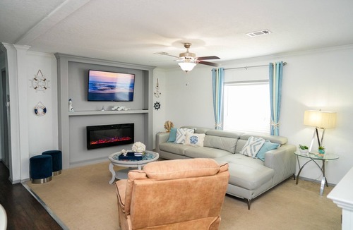 Upper Grand Lagoon House | ☀️WATERFRONT W BOAT ACCESS PCB. 3BD 2BA. PRIVATE CANAL RIGHT TO THE BAY
