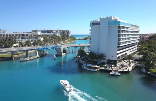 Boca Raton Hotel | Waterstone Resort & Marina Boca, Curio Collection by Hilton