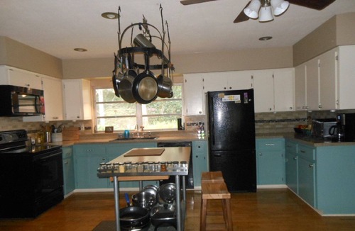 Temple Terrace Bed & Breakfast | We Have the Best Coffee & Pastries and the Bed Is Mighty Fine, Too