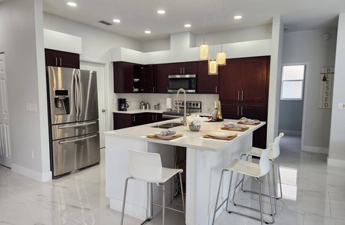 Countryway House | Welcome to Tampa Bay, beautiful private home with 4 bedrooms and a pool