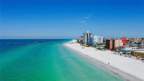 North Redington Beach Apartment | Welcome to the best beach anywhere