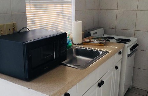 Allapattah House | West Wynwood Guest House