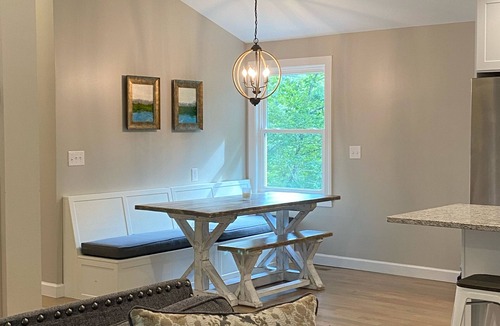 Gainesville House | Wildwood on the lake, views, private dock, quiet cove, dog friendly
