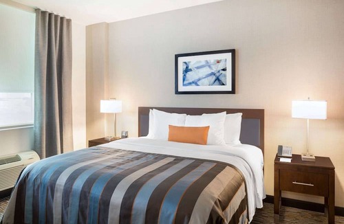 Doral Hotel | Wingate By Wyndham Miami Airport