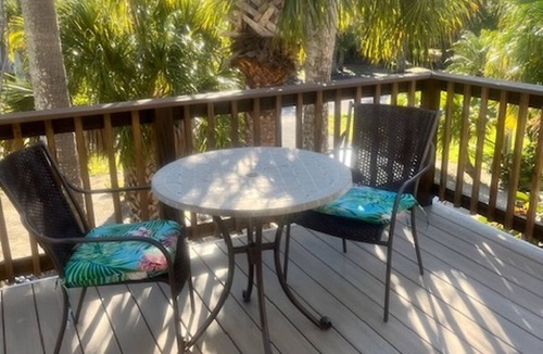 Sanibel Cottage | WORK FROM HOME - LIVE IN PARADISE! Live on Sanibel Island - Walk to the beach!
