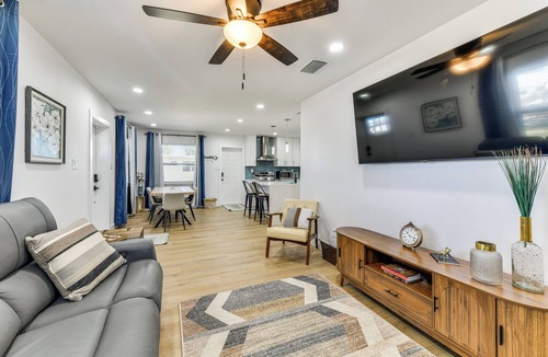 Palmetto House | Work & Play in Palmetto! Pet-Friendly Home w/Yard