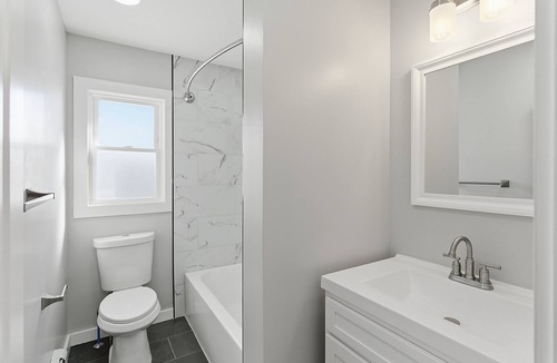 Maplewood Apartment | World Cup Luxury II Retreat 25 Min to MetLife NYC Train Access
