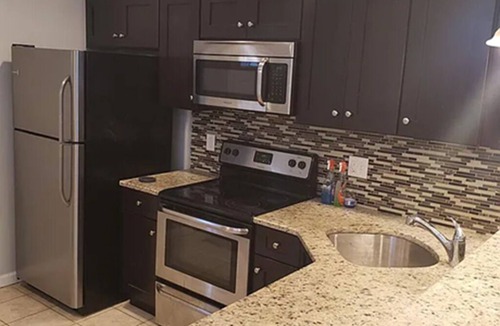 North Philadelphia West House | World Cup Ready! 4BR/3BA Home 2-Min Walk to Broad Street Line Sleeps 8