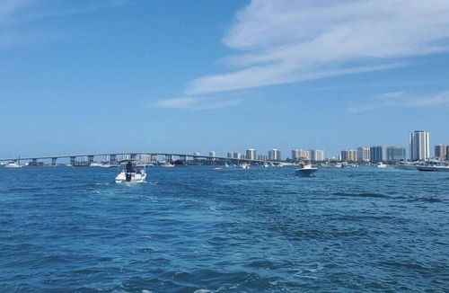 Palm Beach Shores Apartment | WoW! Stunning 1 BR/Prime Singer Island