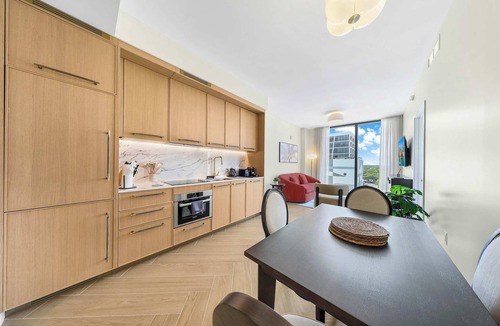 Wynwood Art District Apartment | Wynwood 2BR | Gym + Lounge | Near Miami Stadium WC
