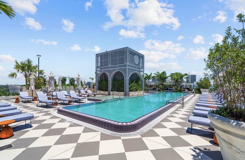 Wynwood Art District Apartment | Wynwood 2BR | Gym + Lounge | Near Miami Stadium WC