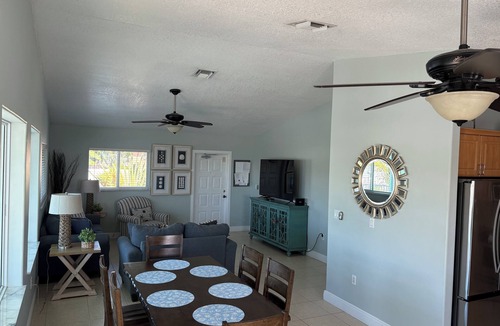 Marathon House | Yellowtail Island Retreat - 3BR Keys Home w/Pool, Dockage, Porch & Canal Access