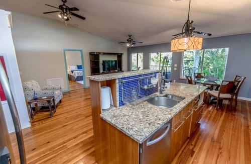 Roseland House | Your private paradise!