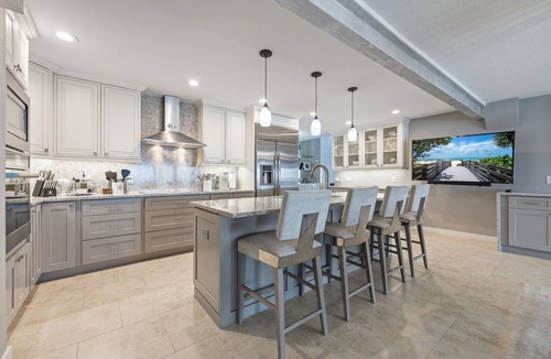 Fort Myers House | Your Private Waterfront Pool Oasis on Mcgregor