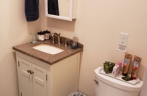 Historic District House | YOUR SOCIAL DISTANCING AND INTIMATE GETAWAY!