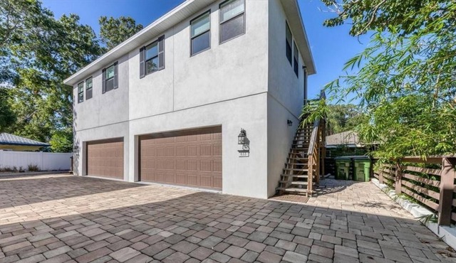 1 Bedroom Apartment L-(427355) by Houzlet