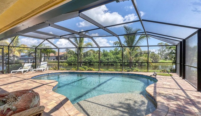 15736 Lakeland Circle
