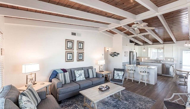 19 Premium Plus - Coastal Comfort