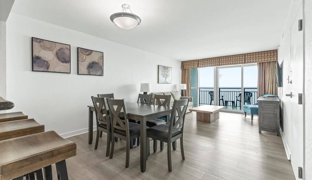 1BR Oceanfront, Floor 16, Bay View Resort, Pool, 6 Guests, Downtown Myrtle Beach in Myrtle Beach