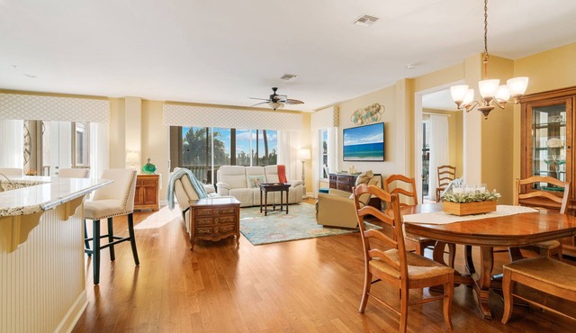 2 bedroom/2 bathroom condo at Lexington Country Club