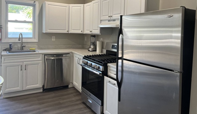 2 bedrooms apta with parking near Ocean Ave in long Branch in Long Branch