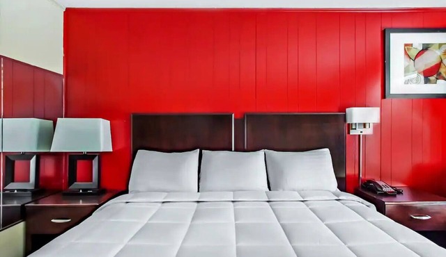 2 Spacious King Room Perfect for Budget-Friendly Getaways