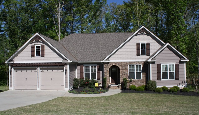 2027 available : 5 BR, 3.5 Bath. in Grovetown