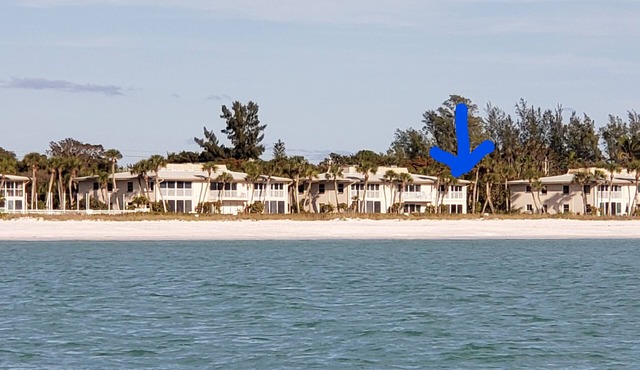 2BR King & Queen Gulf-front Luxury at Private Whitney Beach Longboat Key