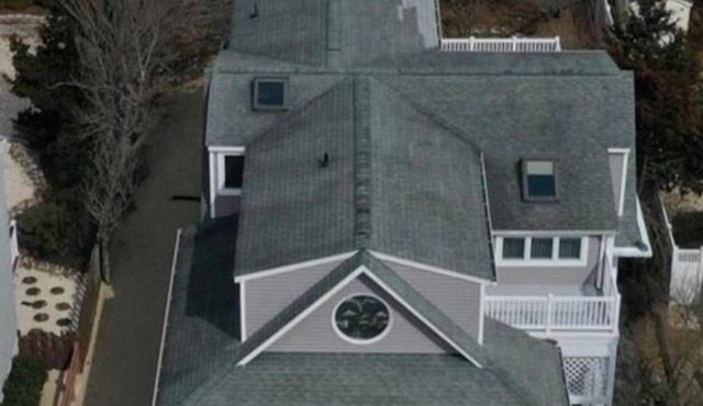4 bedroom accommodation in Spray Beach