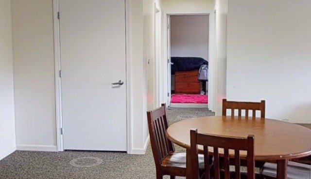 4 bedroom apartment with AC in Caldwell, New Jersey