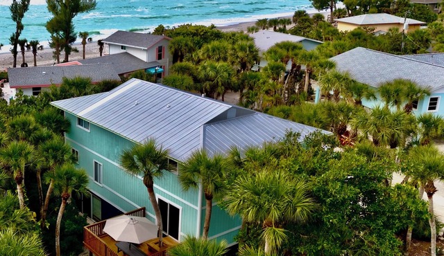 50 steps to uncrowded beach - 2 king beds - Pac Man arcade - summer beach fun!