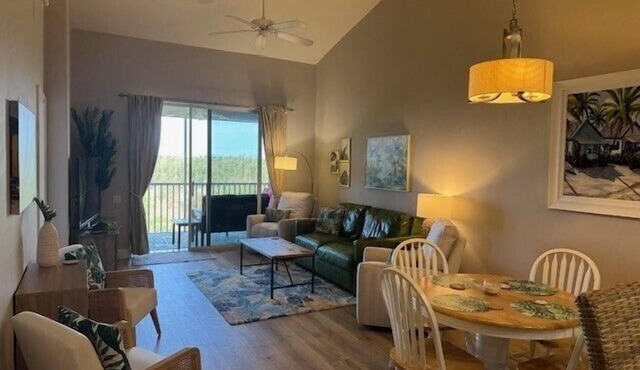 7 Palms at Lexington CC Golf Village