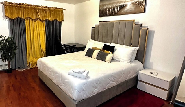 a spacious 3 bedroom apartment in New York City