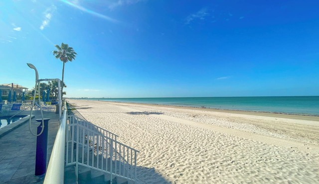 Affordable, Gulf-View Condo on Quiet Beach. Distinct Open Architecture!