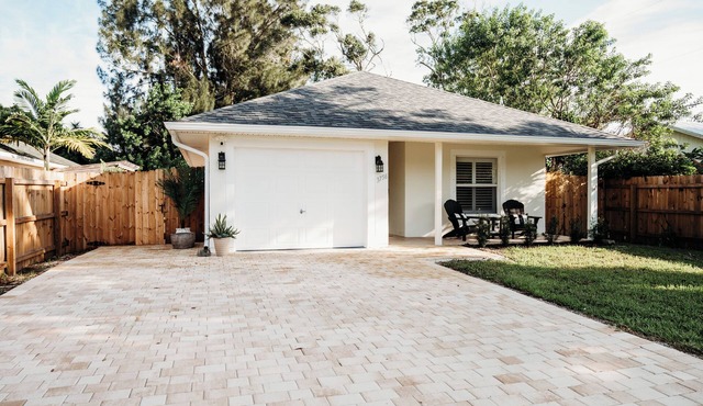 Atlantic Breeze – Coastal Retreat in Vero Beach