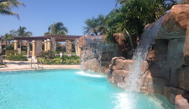 AVAILABLE 2026 SEASON! Treviso Bay Resort Beautiful 3 Bedroom Lake View Condo