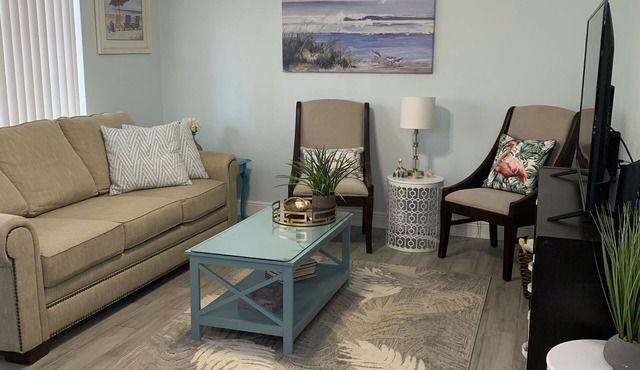 AVAILABLE JAN 2nd - JAN 31st 2027!Beautiful Beachside 1st fl Diplomat Condo in Cocoa Beach