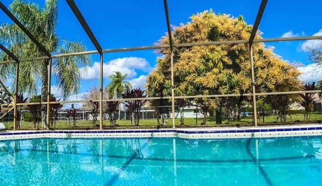 Barberry Family Pool House